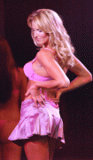 Penny Lancaster tout en lingerie
