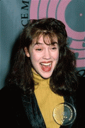 Young Alyssa Milano Pics (99LQ) e1c19a21631235 