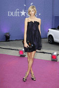74170f36061099.gif