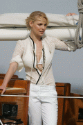 e8a8f04365412 Katherine Heigl Fashion shoot At Seal Beach California