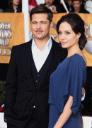 8108df65377493.gif